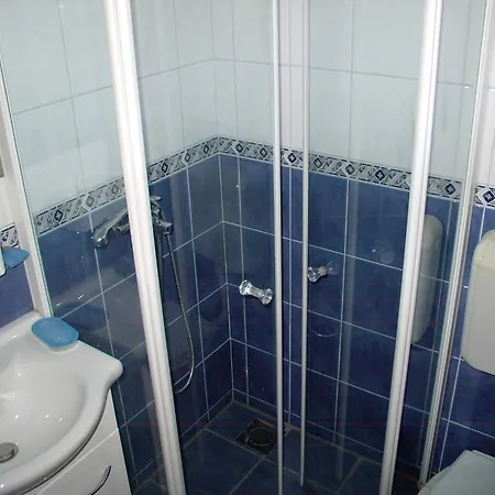 Pansion Ivan Guest house Sucuraj