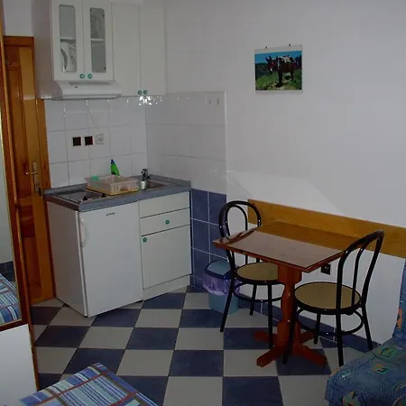 Affittacamere Pansion Ivan Sućuraj