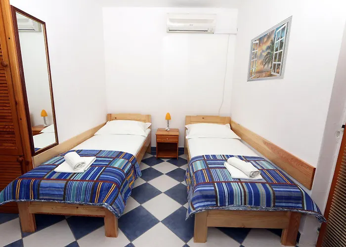 Guest house Pansion Ivan 4*