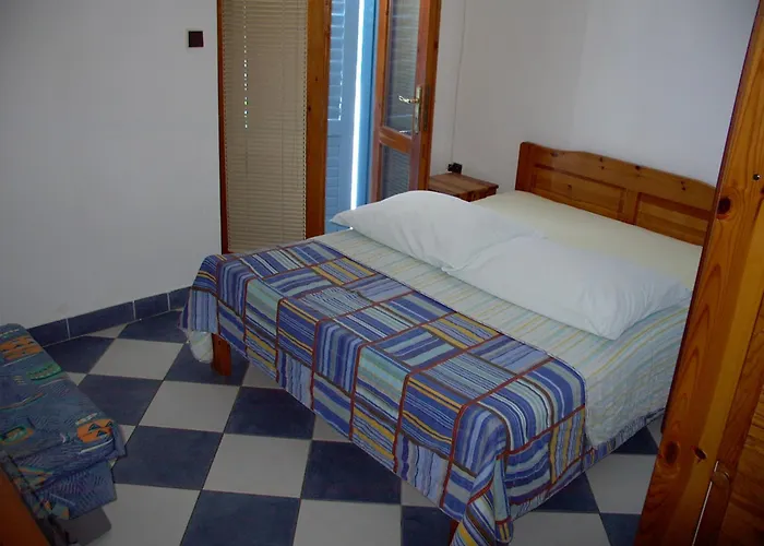 Pansion Ivan Guest house Sucuraj