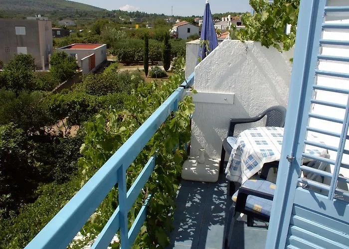 Pansion Ivan بيت ضيافة Sućuraj