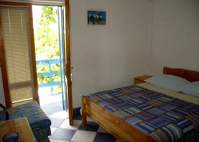 Guest house Pansion Ivan Sucuraj