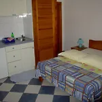 Pansion Ivan 4* Sućuraj