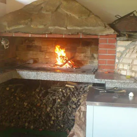 Pansion Ivan 4* Sućuraj